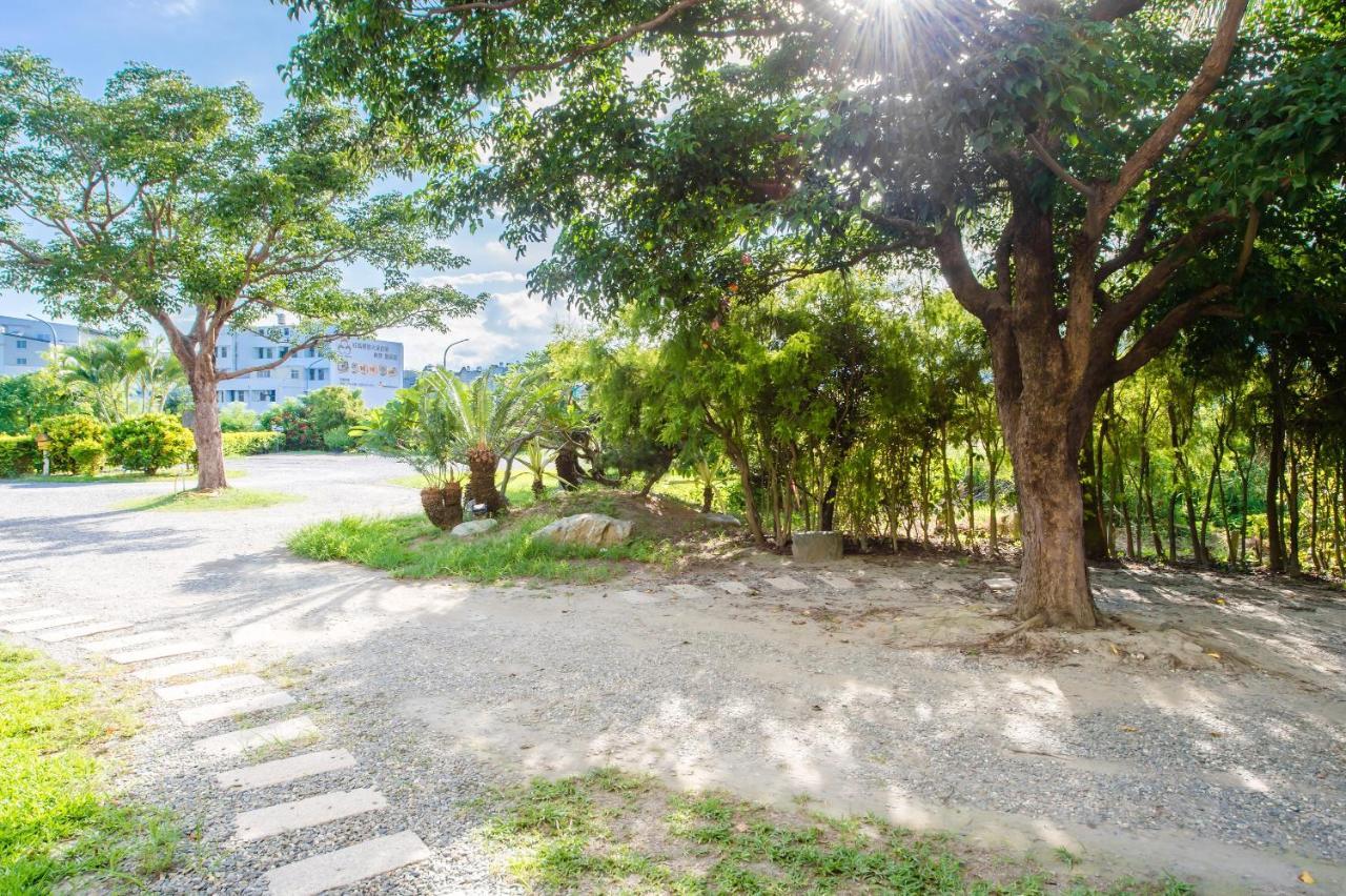 Summer Garden T'ai-tung Kültér fotó
